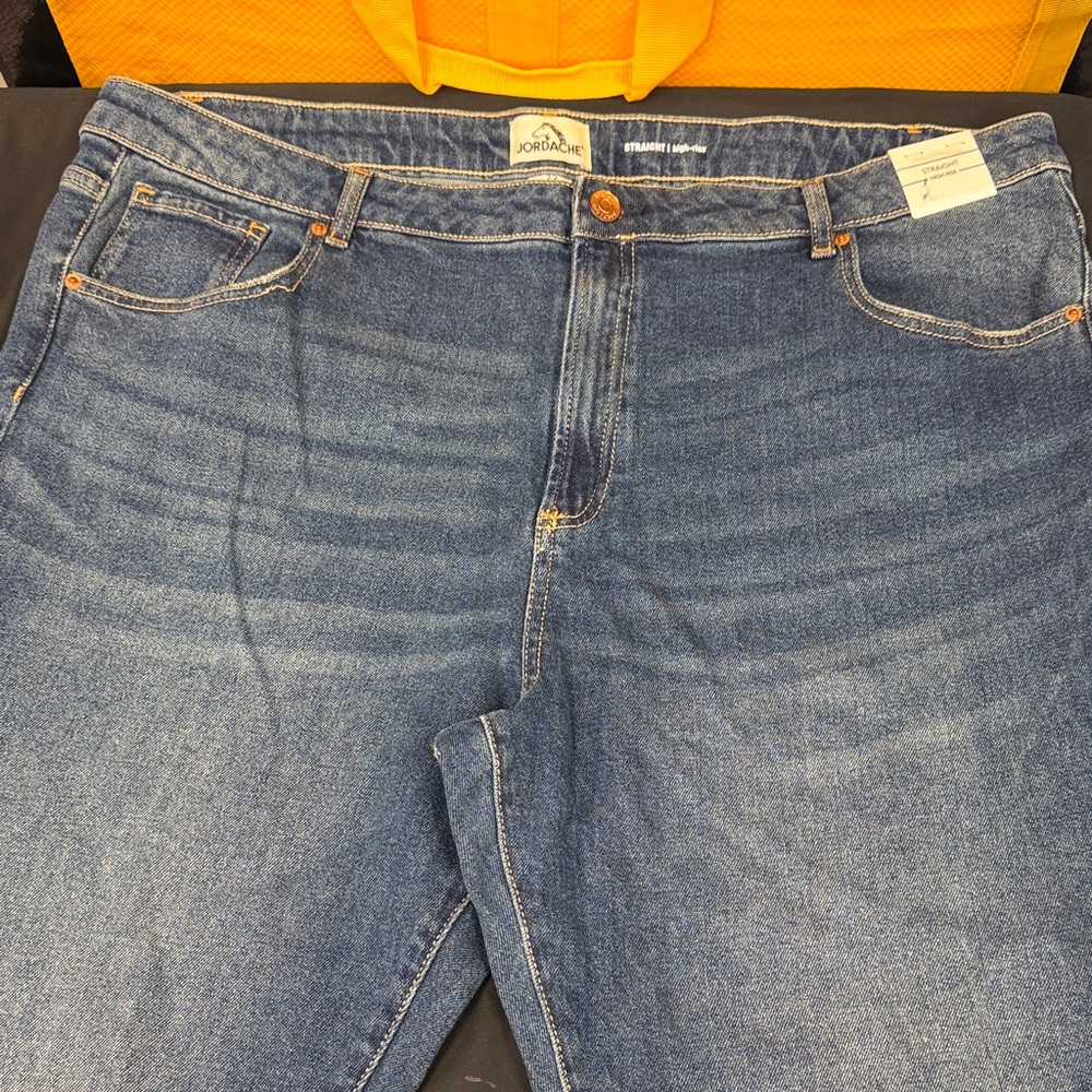 Jordache Women’s Relaxed Fit Denim Jeans straight high rise size 22 new